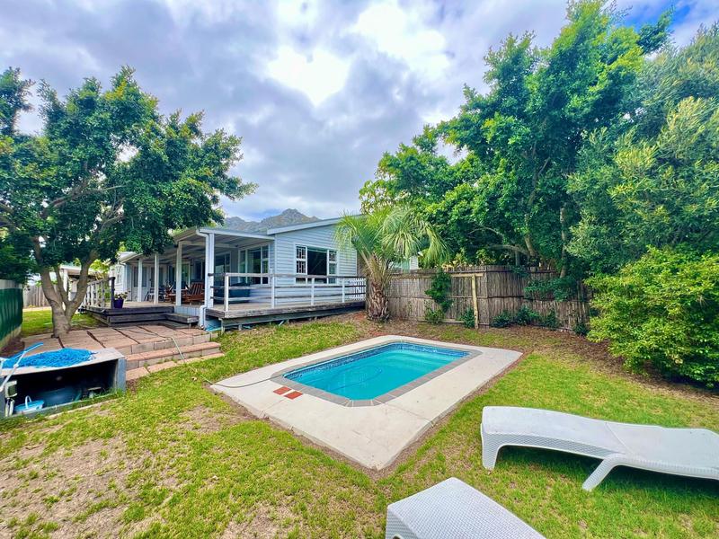 4 Bedroom Property for Sale in Hout Bay Western Cape